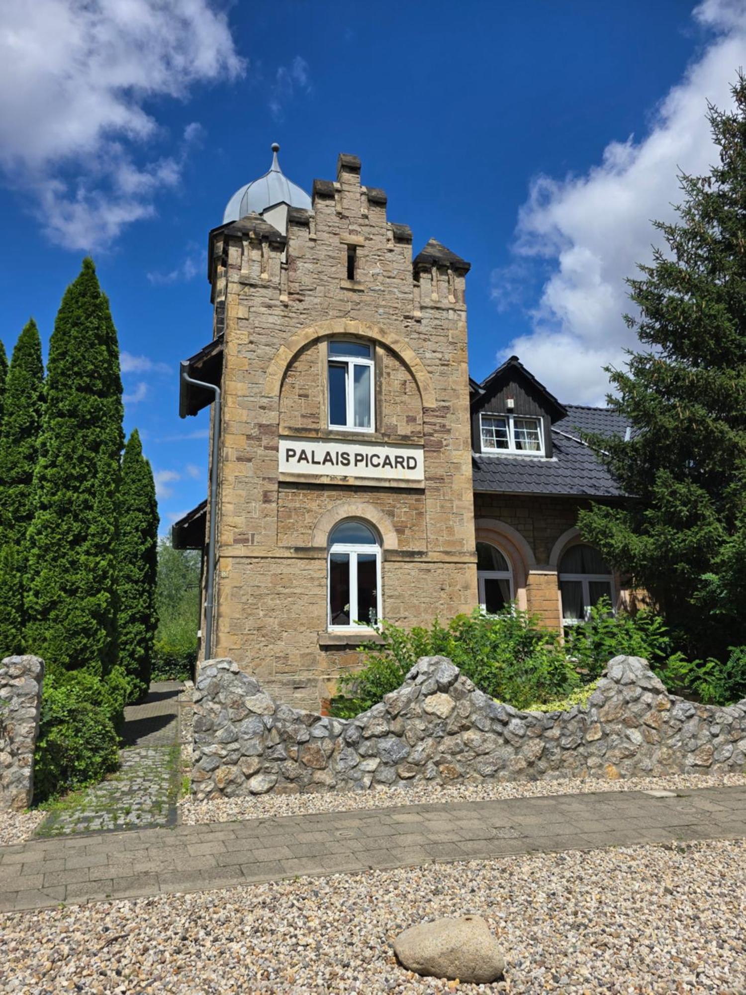 Palais Picard Westfluegel Villa Thale Exterior photo